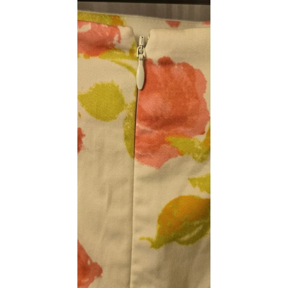 Ann Taylor Petite Floral Skirt Sz 6P White Pink Roses Pencil Stretch Back Zipper
